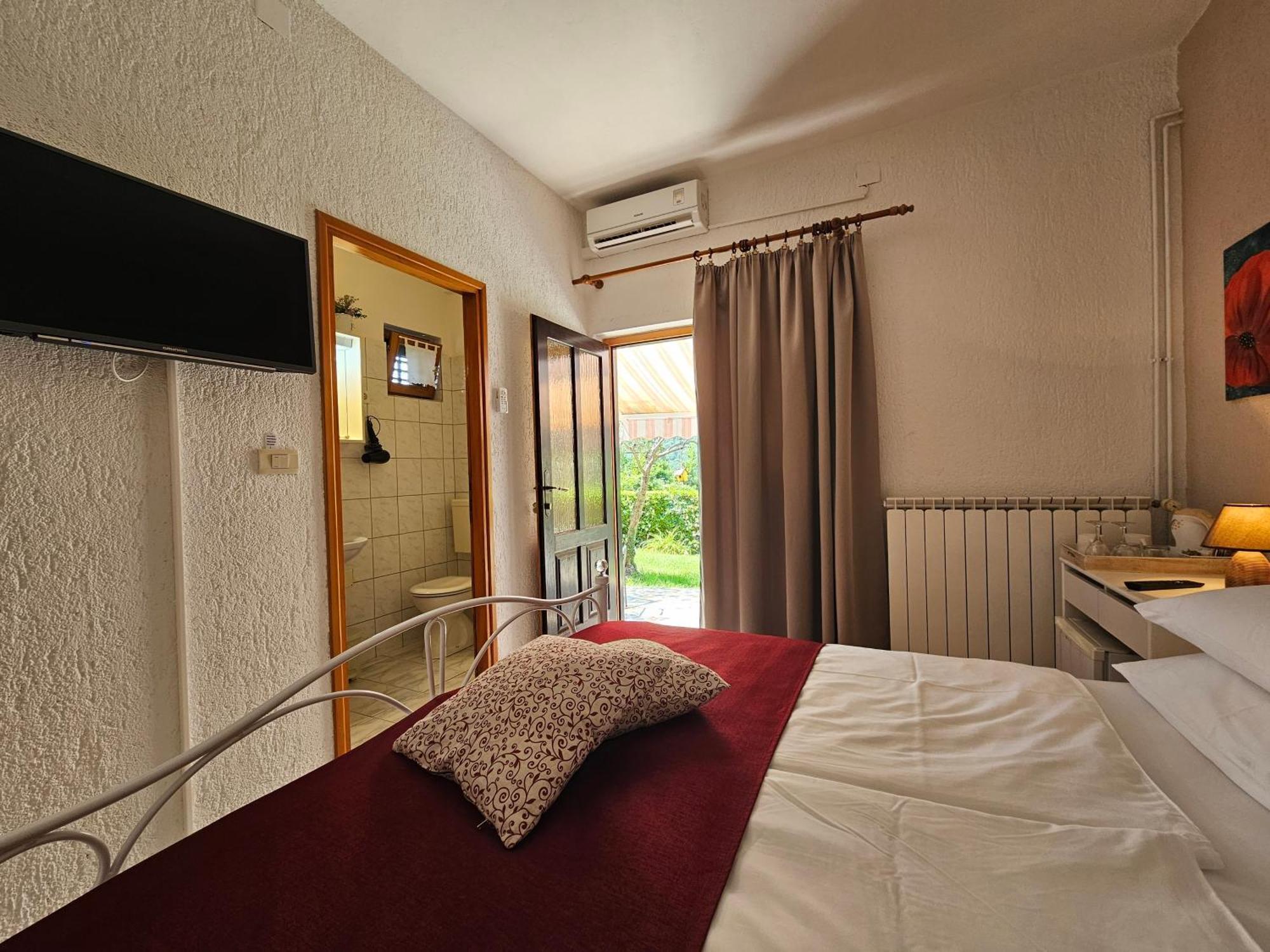 Apartments & Rooms Mikleus Mošćenička Draga Exterior foto